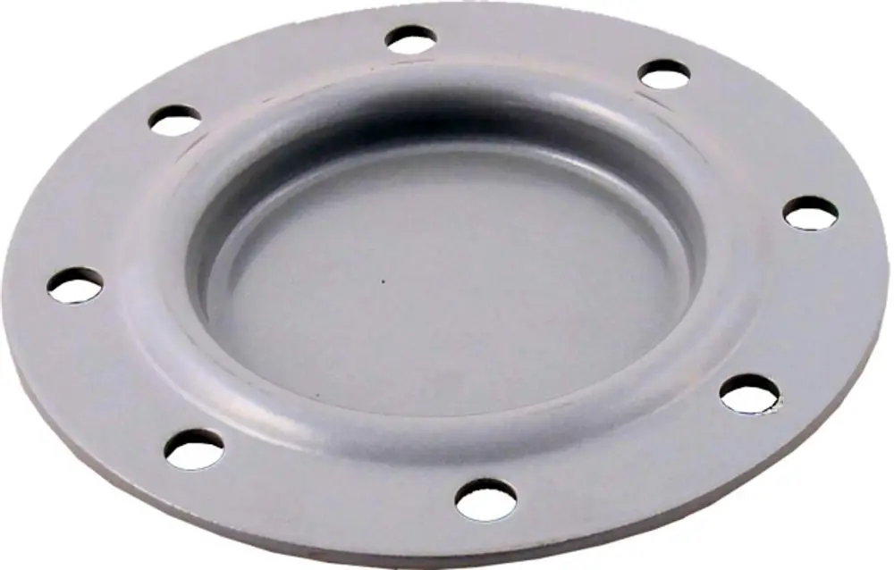 Runder, flacher Metalldeckel mit mehreren Befestigungslöchern, hergestellt von Wolf. Er dient zur Abdeckung eines Handlochs.